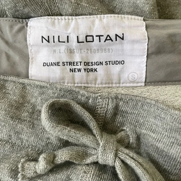 Nili Lotan Austin Grey Sweat Shorts Raw Hem Cotton - Picture 5 of 7